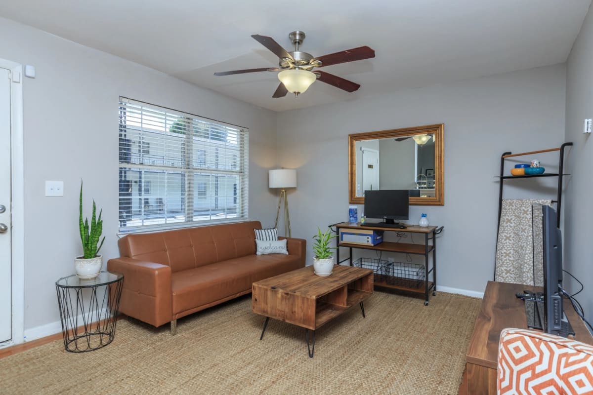 Photos Apartments Near Dobbins Air Force Base